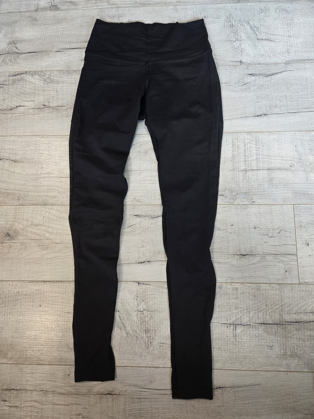 lululemon athletica Black Mesh Back Panel Leggings Size 4/6 No Tags